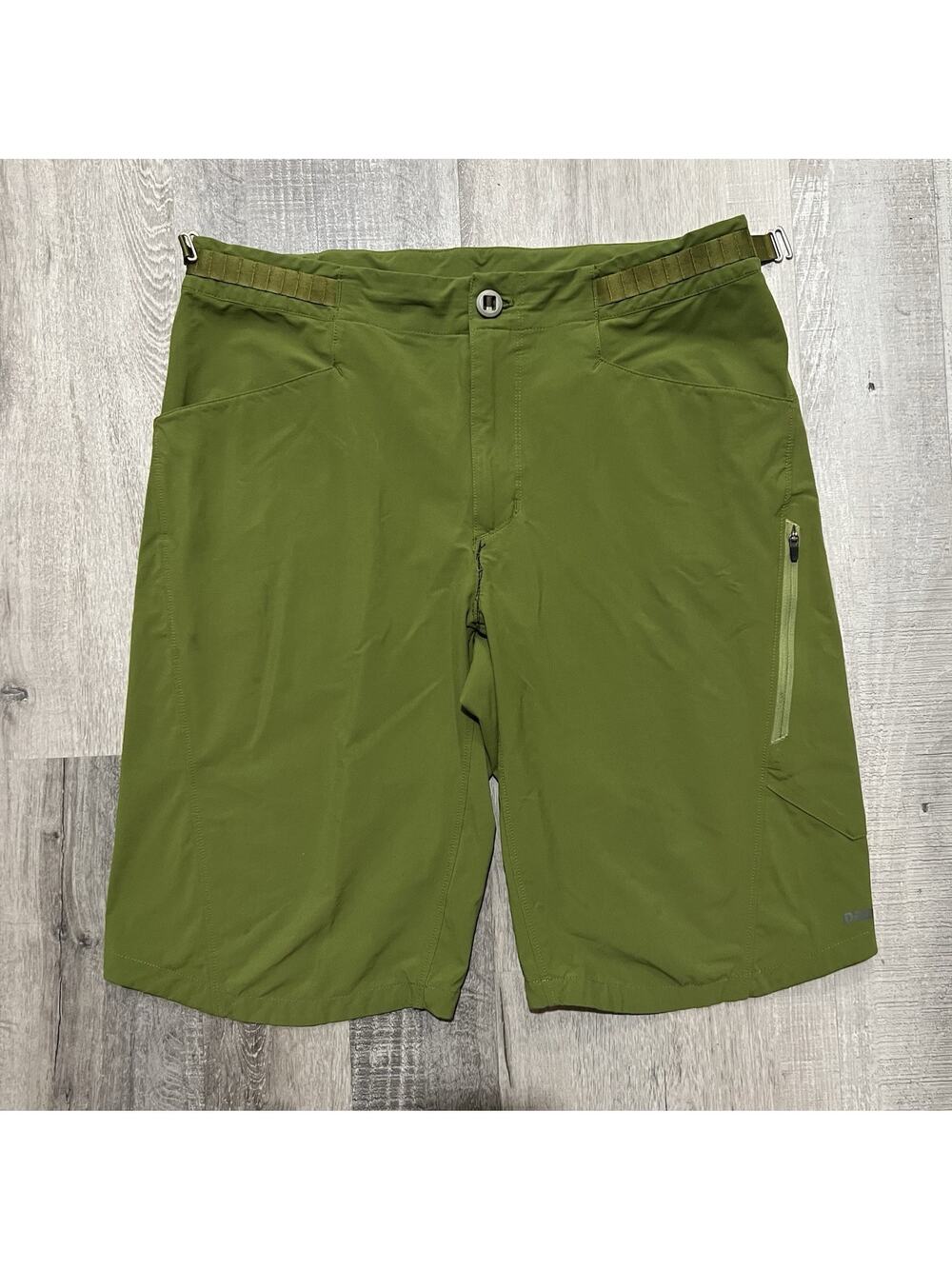 Patagonia Dirt Craft Bike Shorts Mens 30" Green Athletic Cycling MTB 11" Inseam